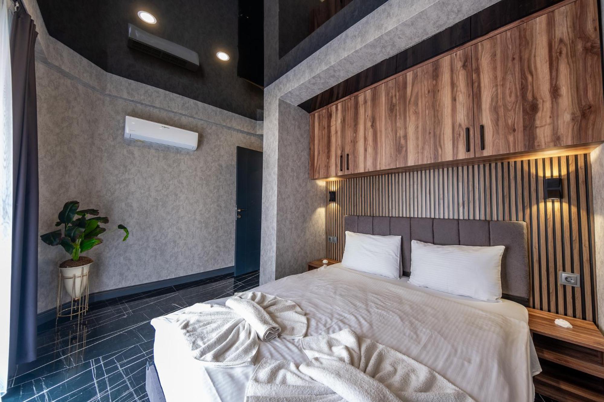 Mrt Suites Lara Antalya Ngoại thất bức ảnh