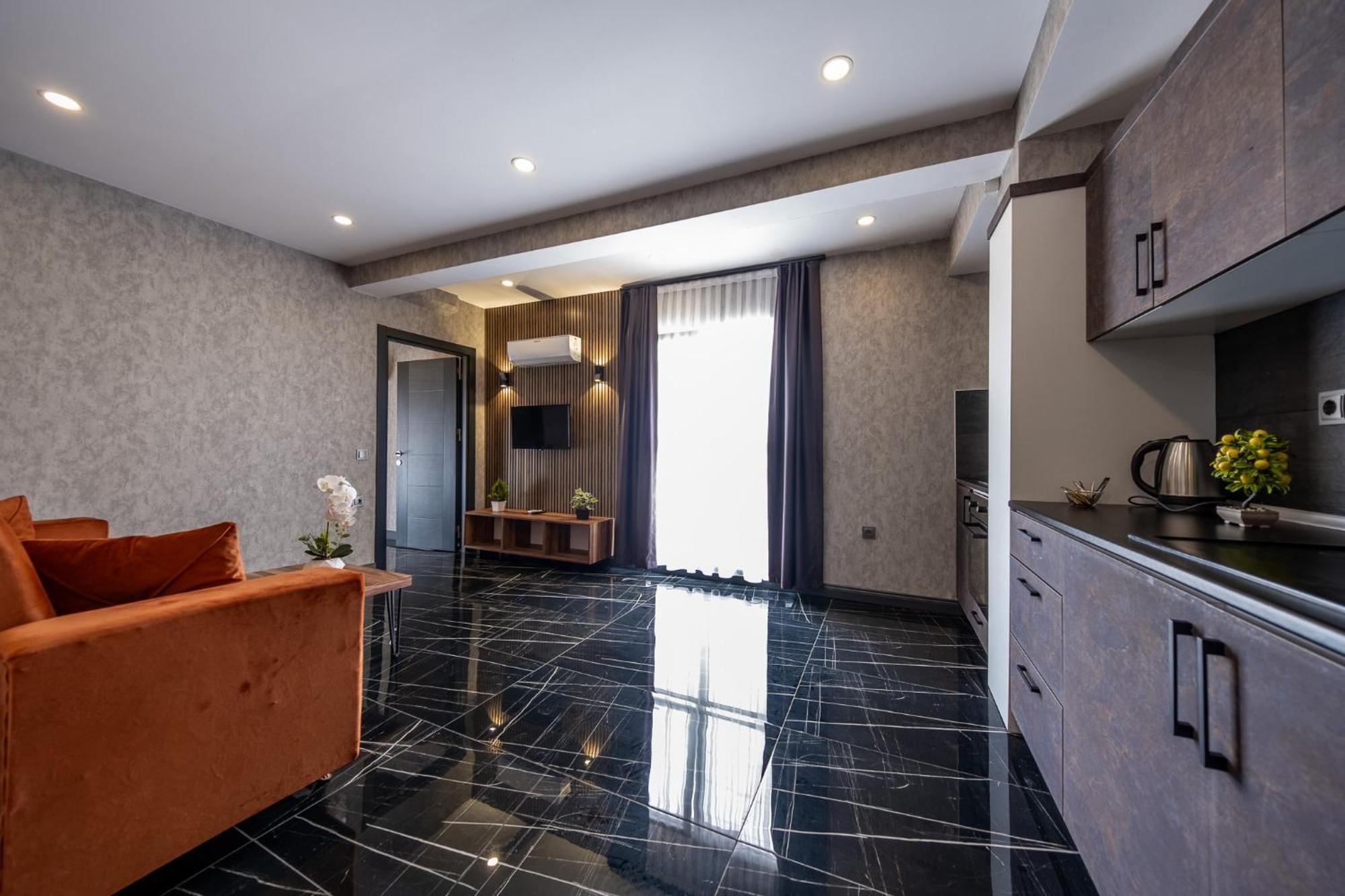 Mrt Suites Lara Antalya Ngoại thất bức ảnh